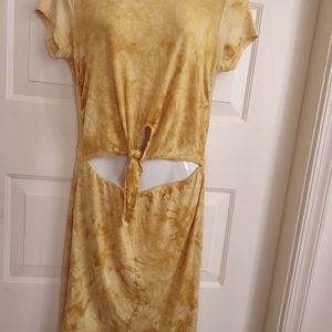 HEARTS & HIPS FRONT TIE BARE MIDRIF DRESS